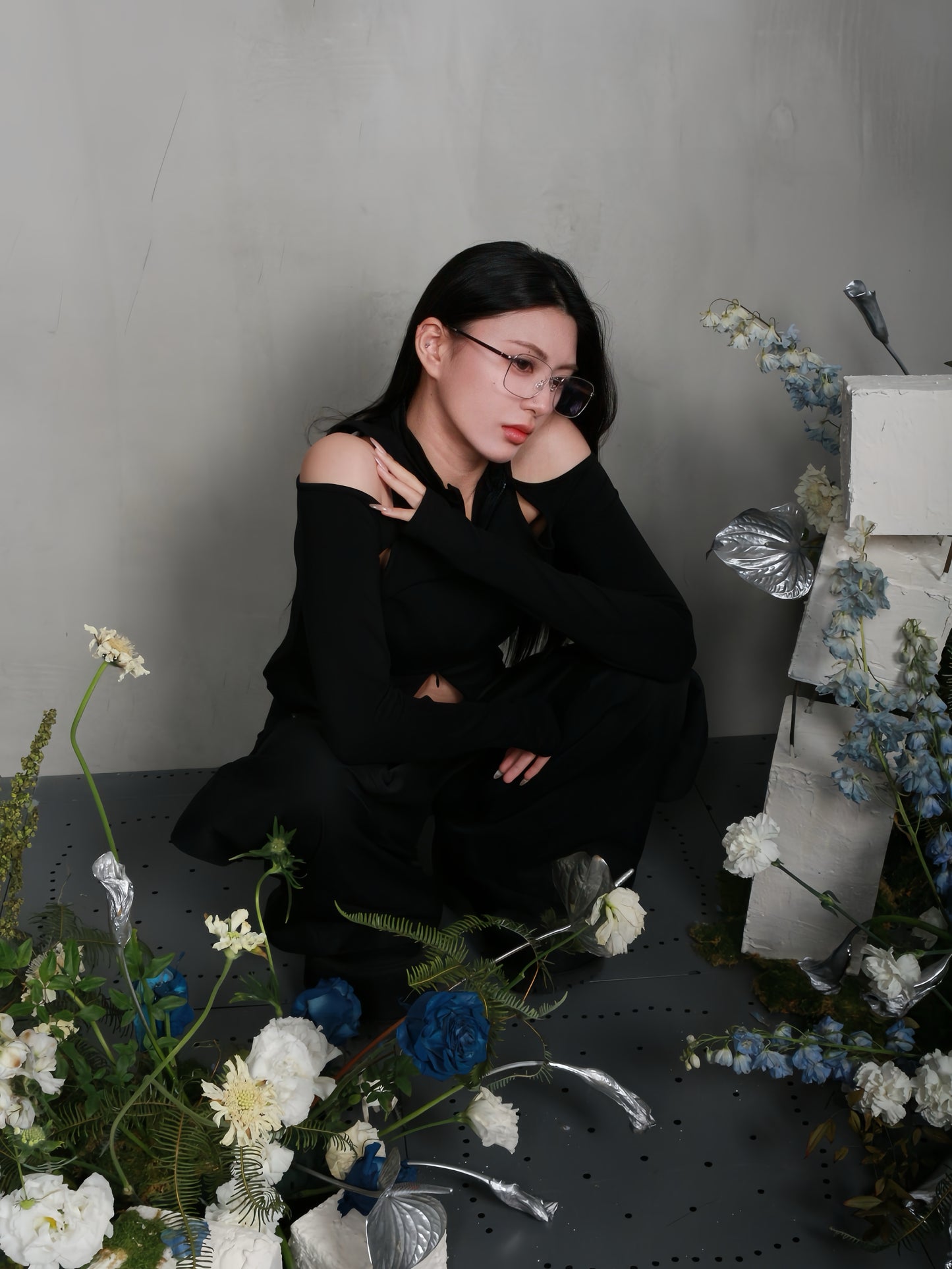 【BUNNYHILL CONCEPT】MELVIN LONG SLEEVE TOP (BLACK)