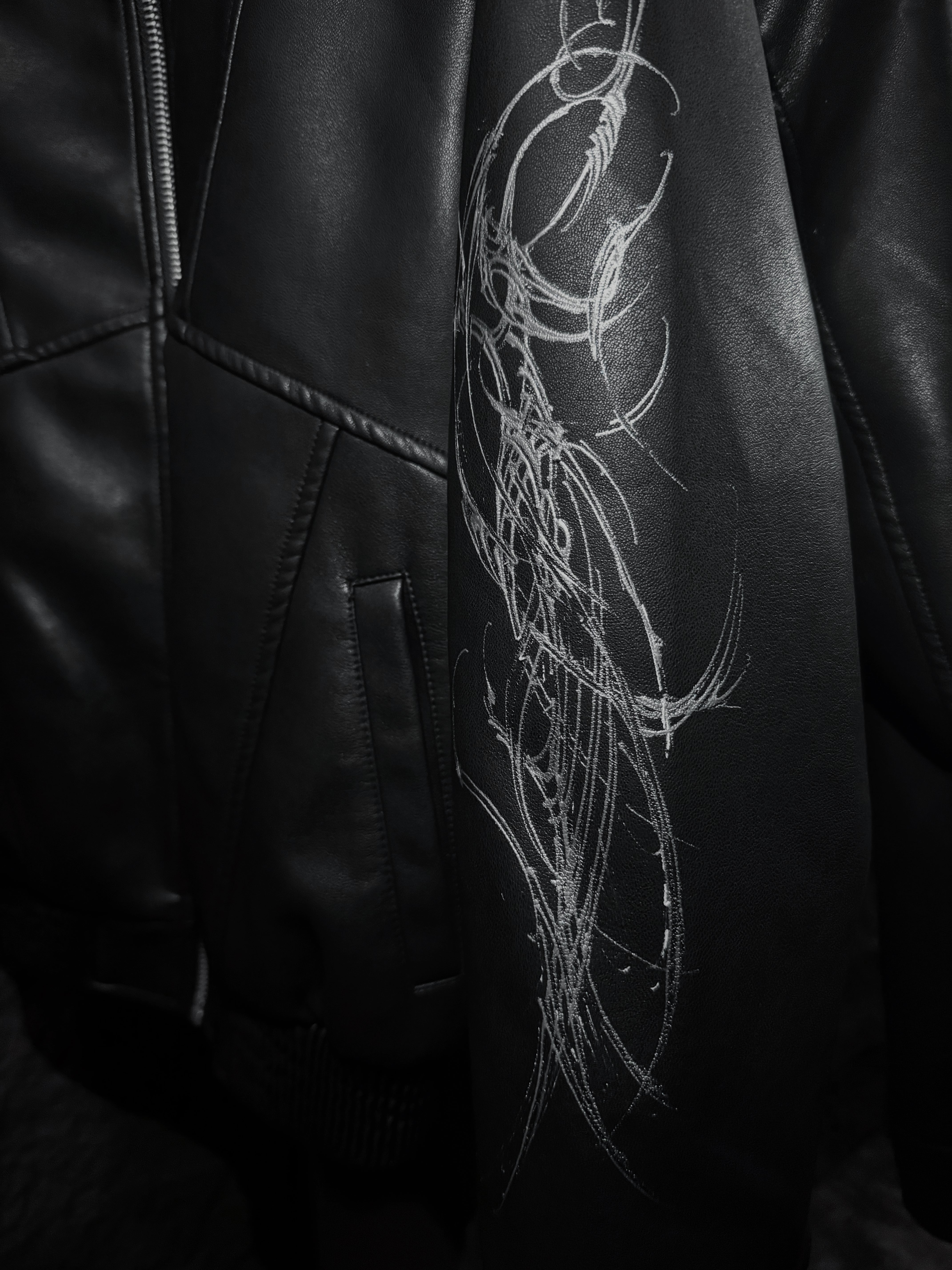 17.dhc 1 of 1 hand painted leather biker jacket