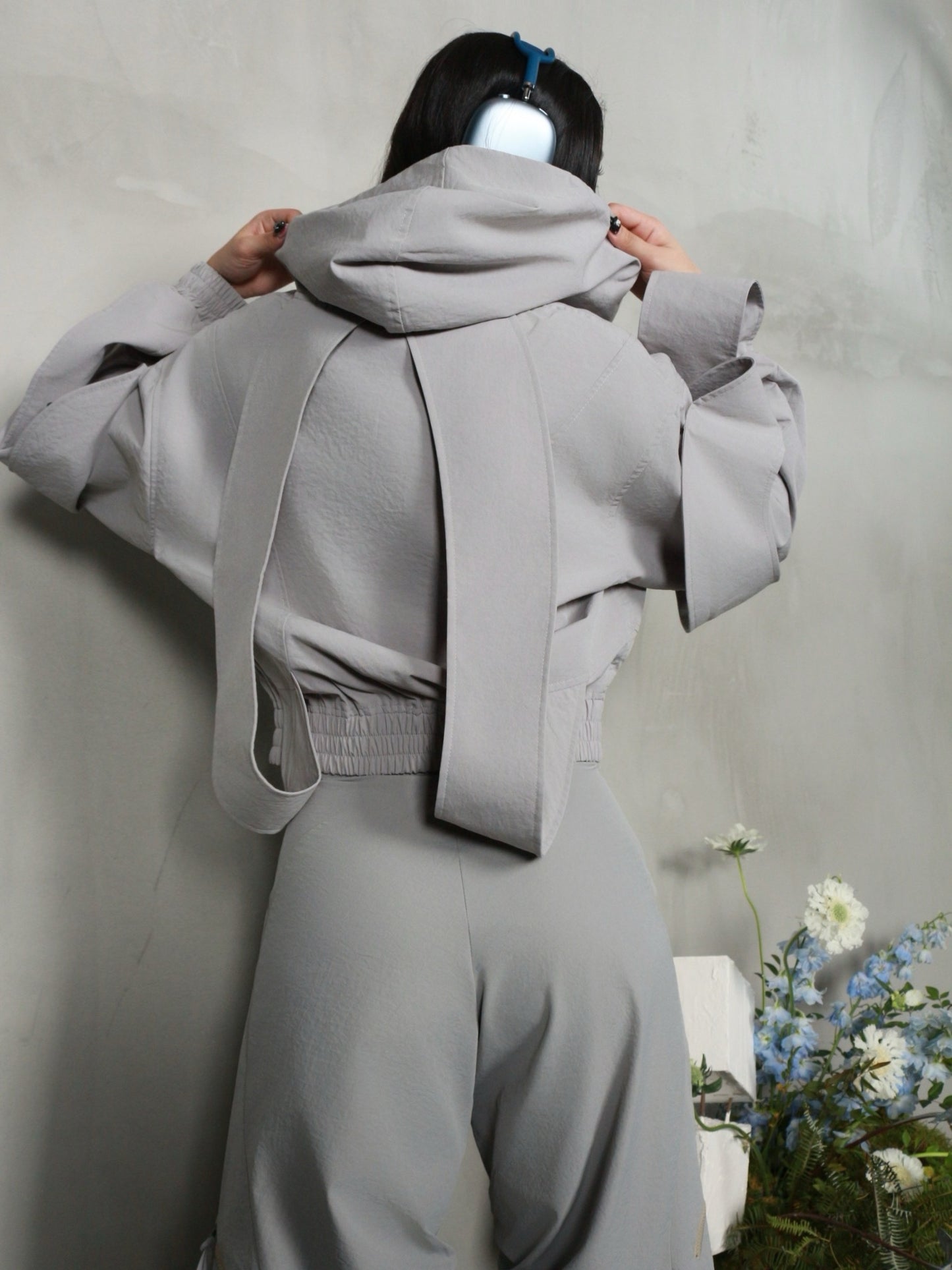 【BUNNYHILL CONCEPT】BLUEBELL JACKET "藍鈴花" 解構短版外套