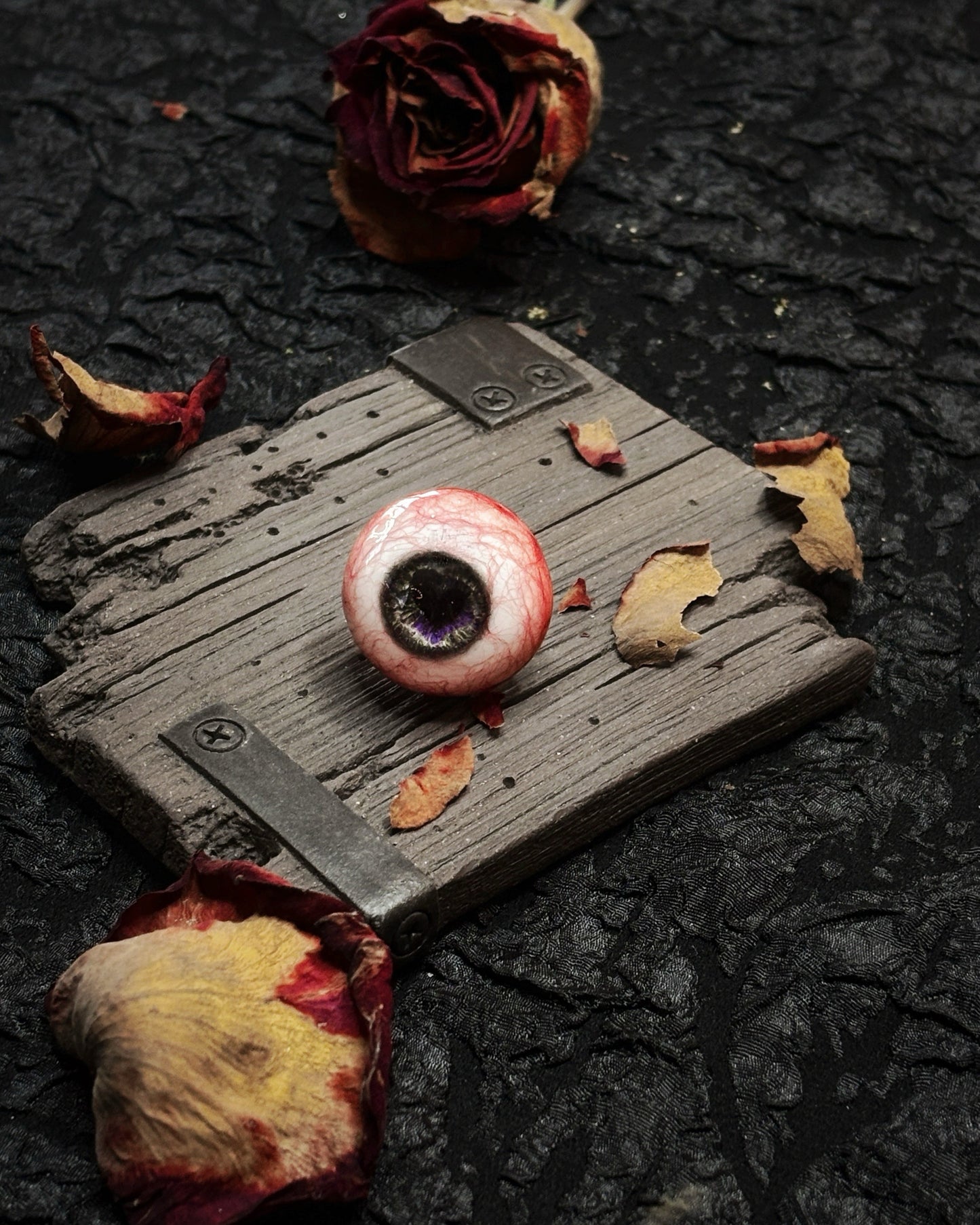 【IN VAIN】EYES OF CHAOS XIV