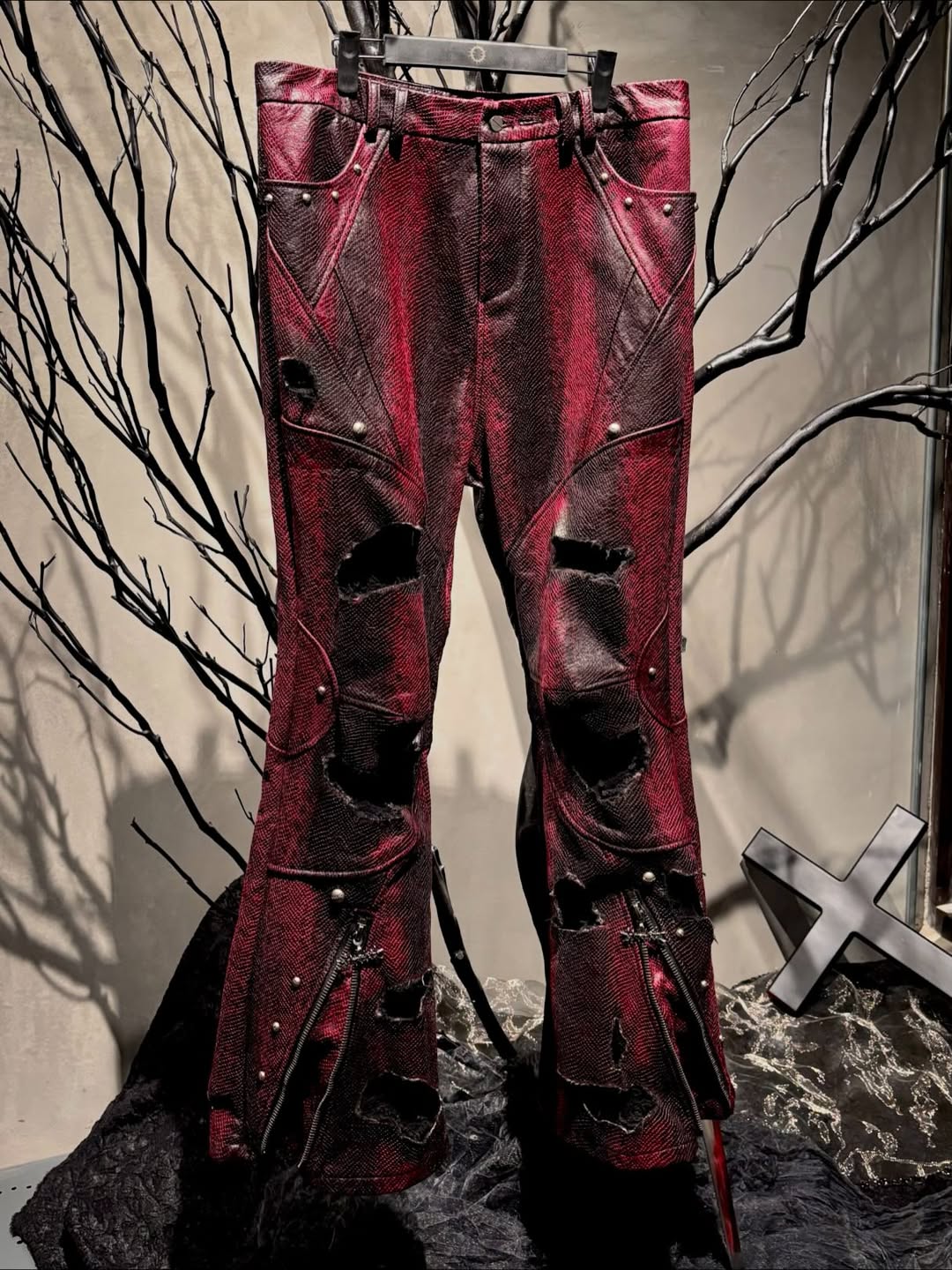 【SATSUN NIGHT】SSN V.05 SNAKE SKIN DENIM DISTRESSED FLARED PANTS - DARK RED（LIMITED EDITION)