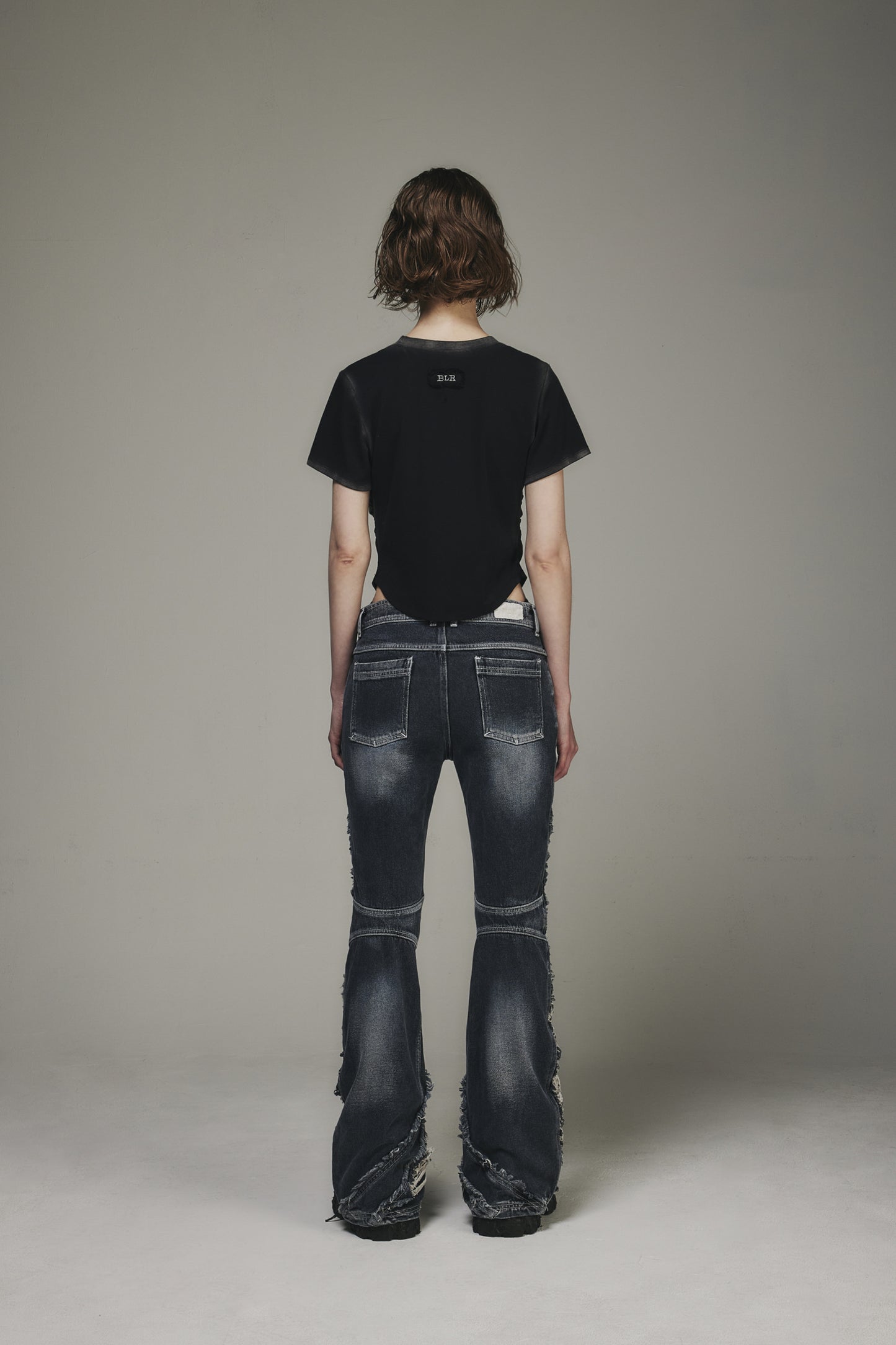 【BLR BLUER】Bleached Upper Chest Shirring T-shirts