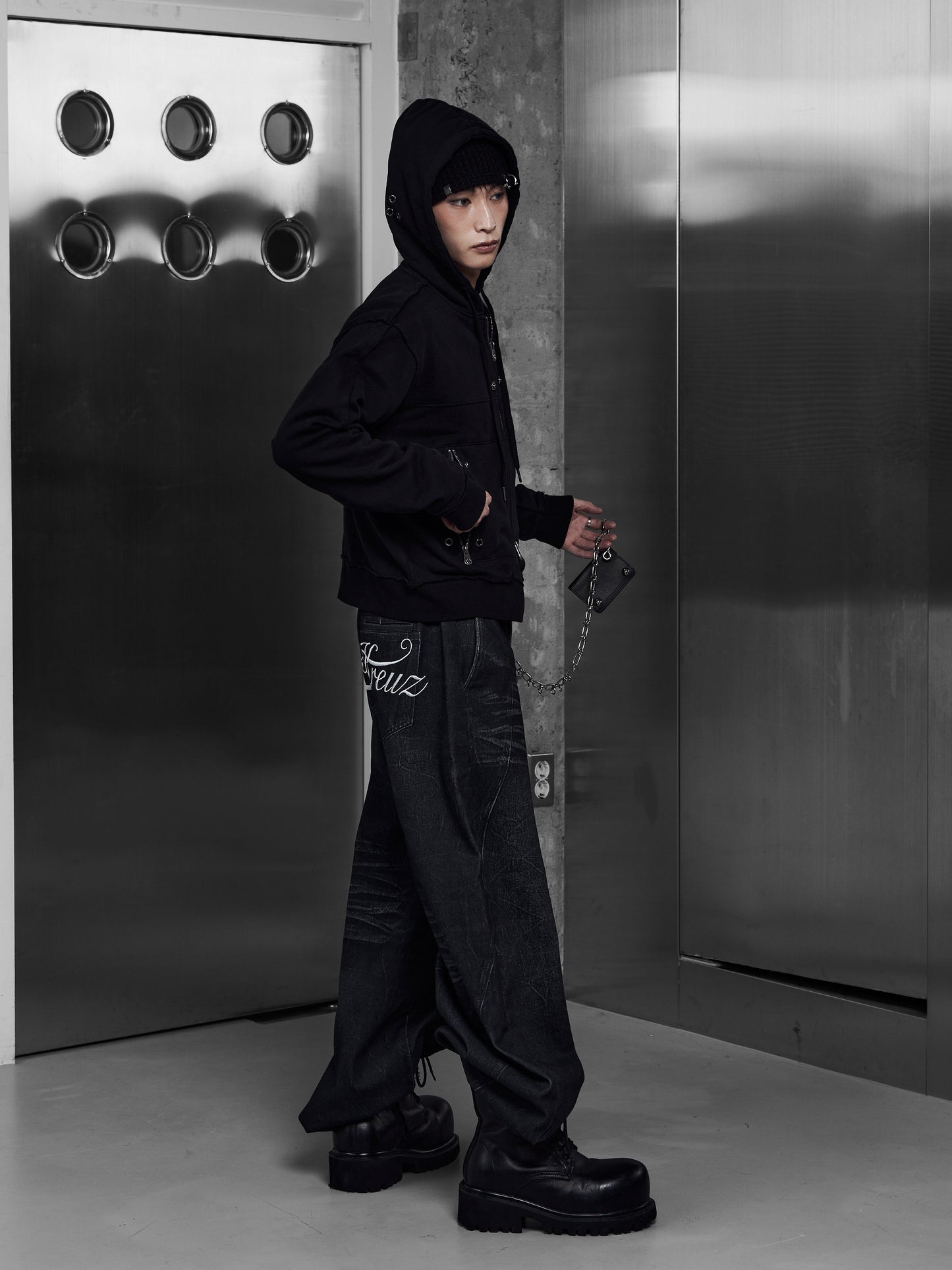 【ROSEN KREUZ】EYELET EDGE Set-Up ZIP-UP HOODIE (BLACK)