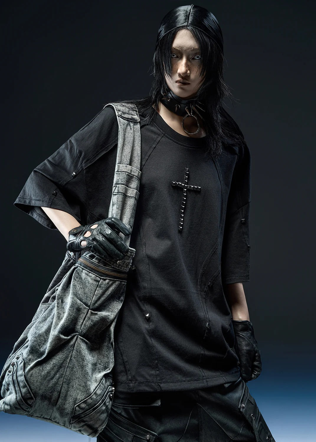 【RICH】RIVETED CROSS OVER T-SHIRT