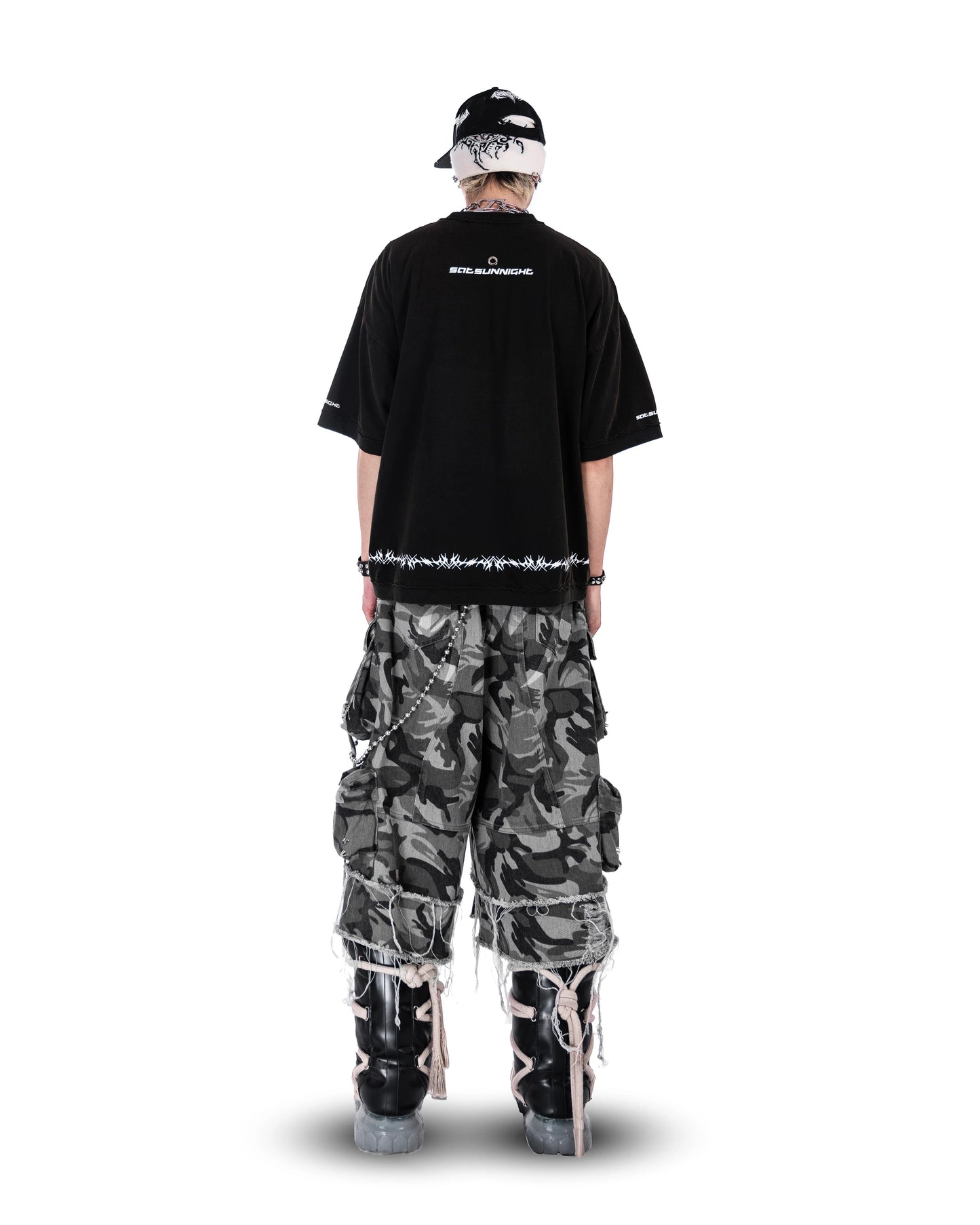 【SATSUN NIGHT】<DEVIL^ANGEL FRIENDSHIP> T-SHIRT - BLACK