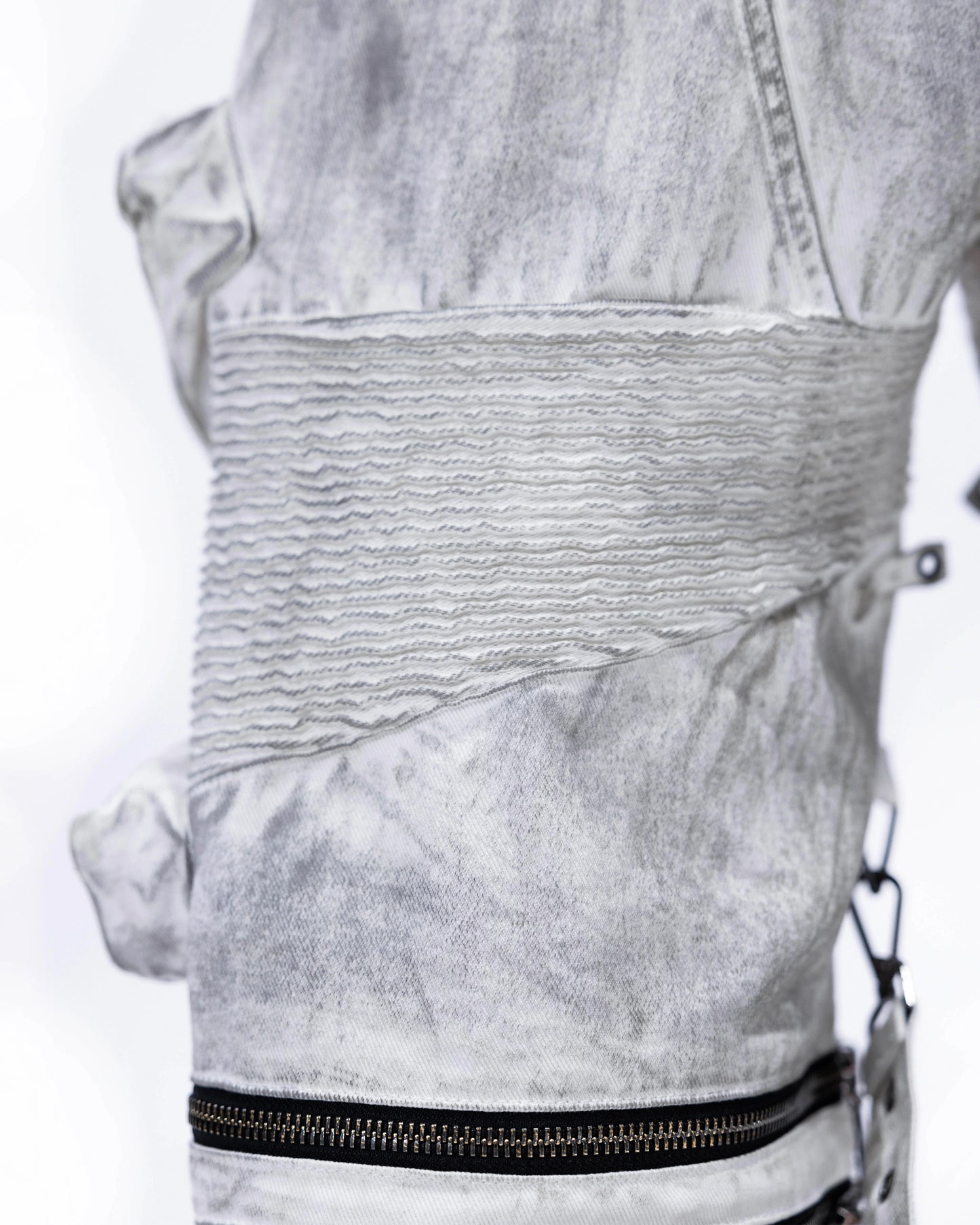 【SATSUN NIGHT】<IT's N0T BLACK & WHITE> HEAVY-DUTY DENIM PANTS - POLLUTED WHITE