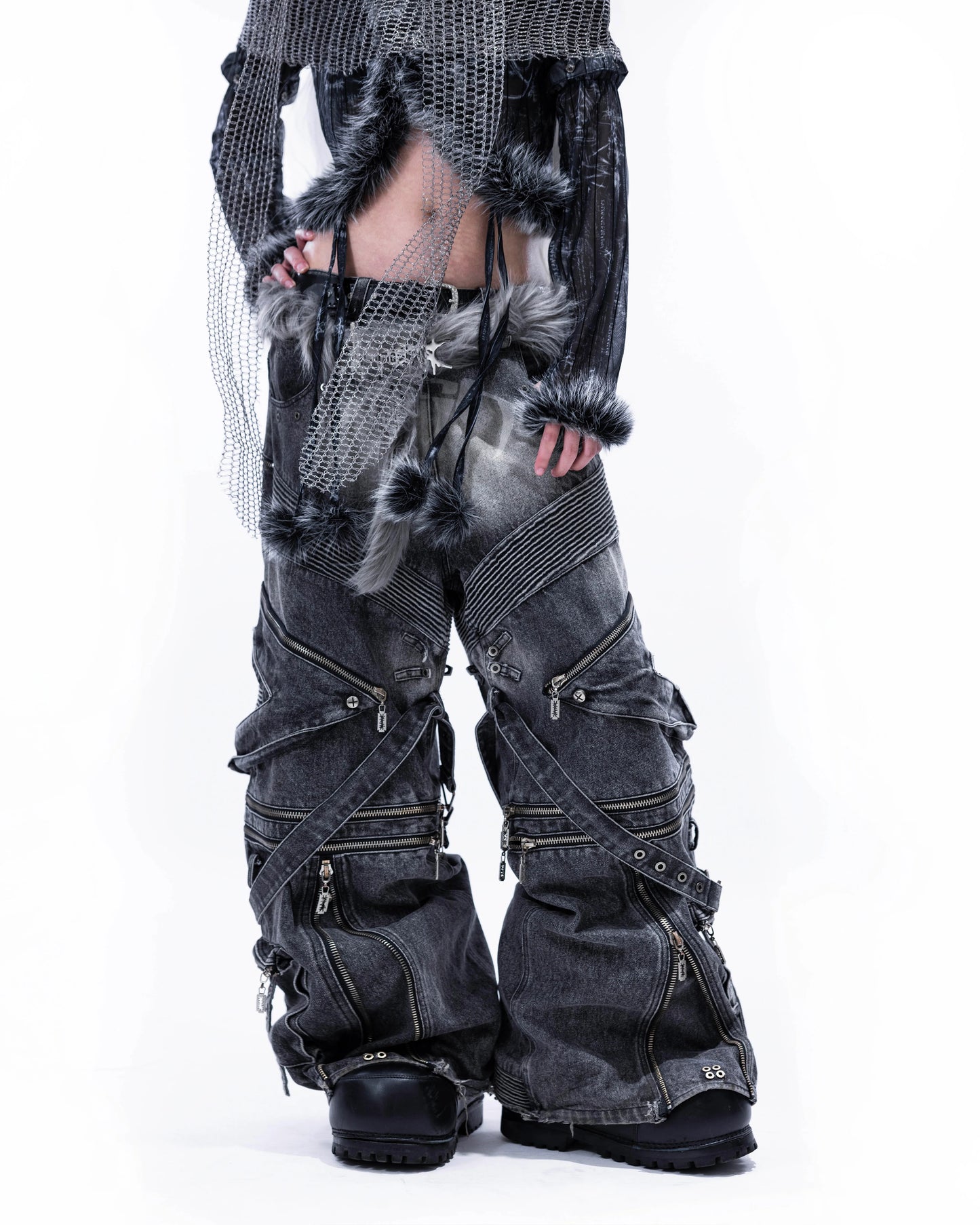 【SATSUN NIGHT】<it n0t black white> HEAVY-DUTY DENIM PANTS - WASHED BLACK</it>