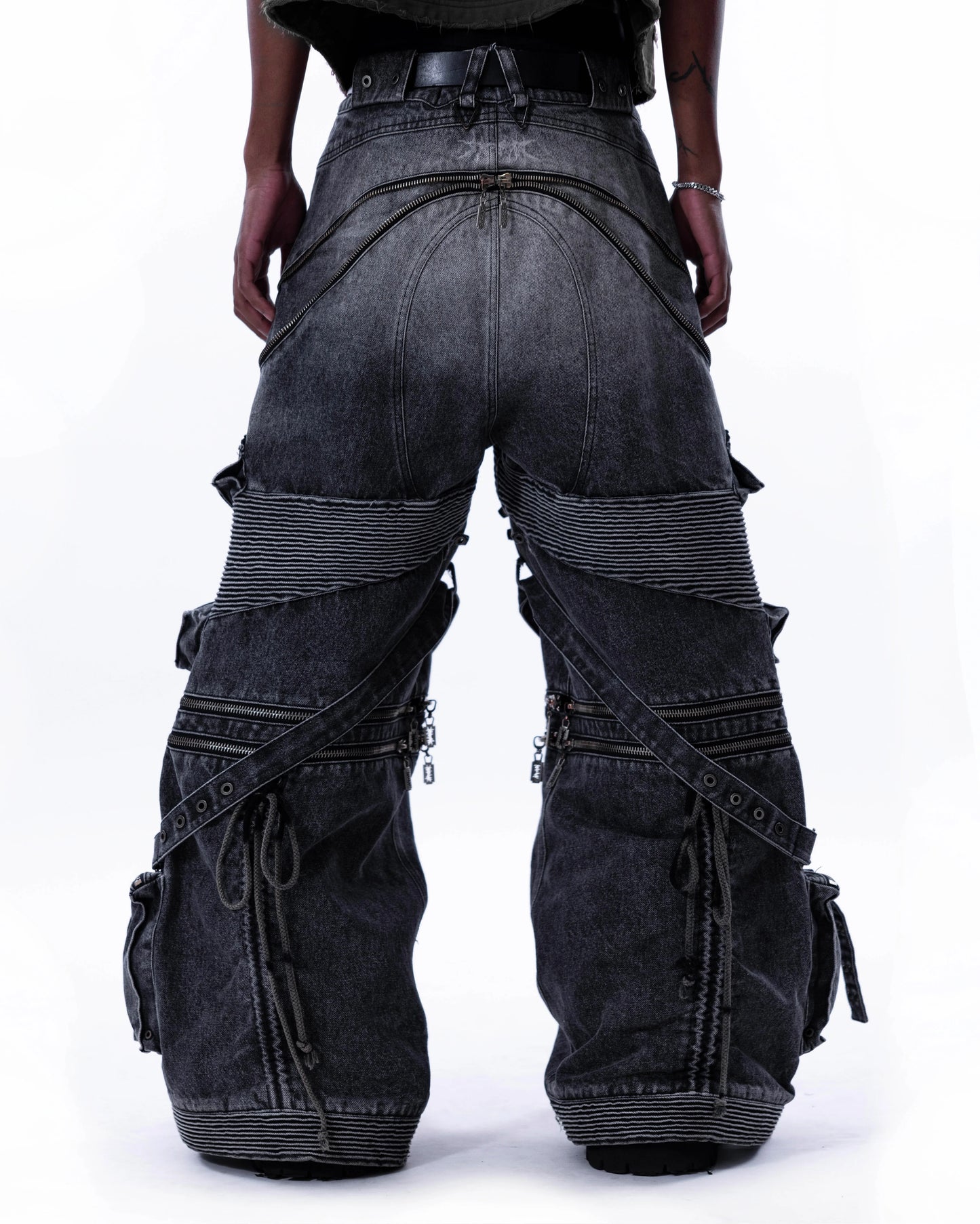 【SATSUN NIGHT】<it n0t black white> HEAVY-DUTY DENIM PANTS - WASHED BLACK</it>