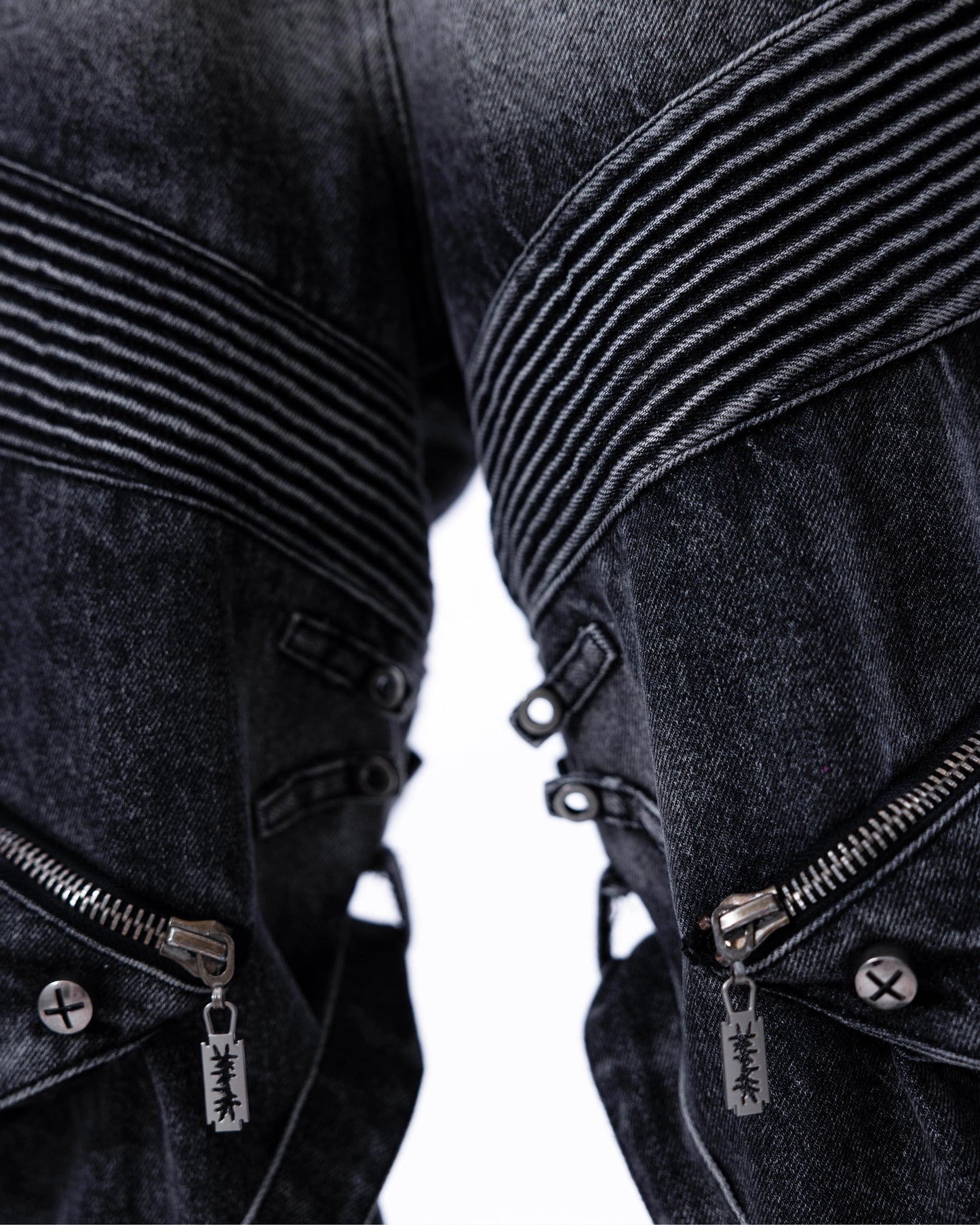 【SATSUN NIGHT】<it n0t black white> HEAVY-DUTY DENIM PANTS - WASHED BLACK</it>