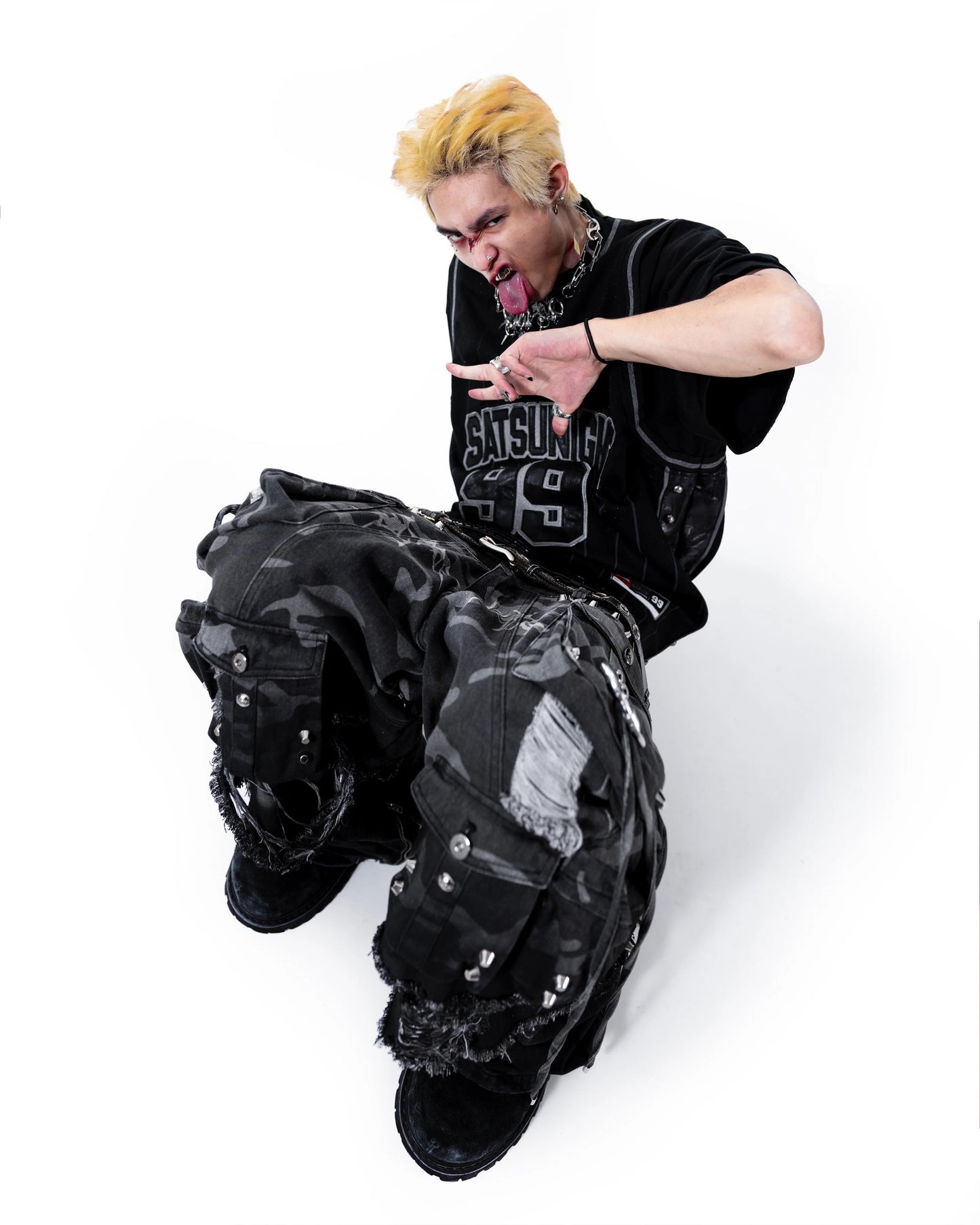 【SATSUN NIGHT】STREET-CAMO 2.0 - WASHED GREY DENIM SHORTS