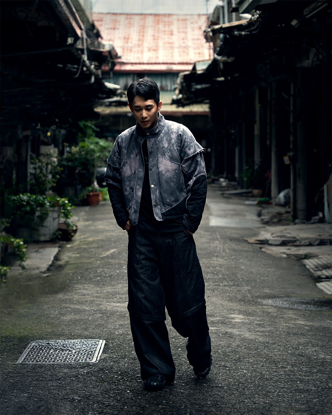 【JIMMY GUTSON】LOW KEY RUN NO.01 / Evolution – Membranous Wing Paneled Wide Denim(black)