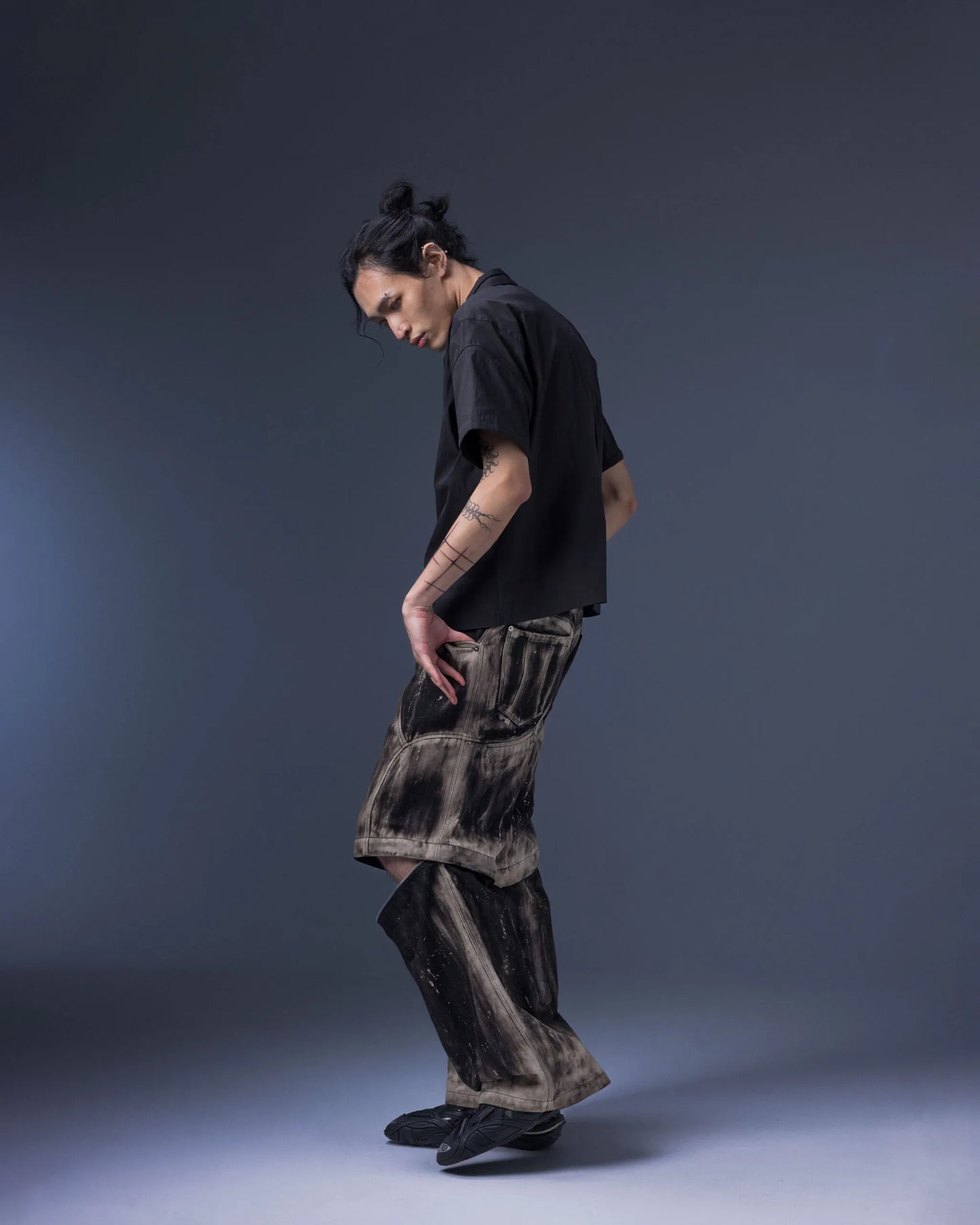 【JIMMY GUTSON】MEMBRANE WINGS- PANEL WIDE-LEG JEANS(Hand-brushed fade)