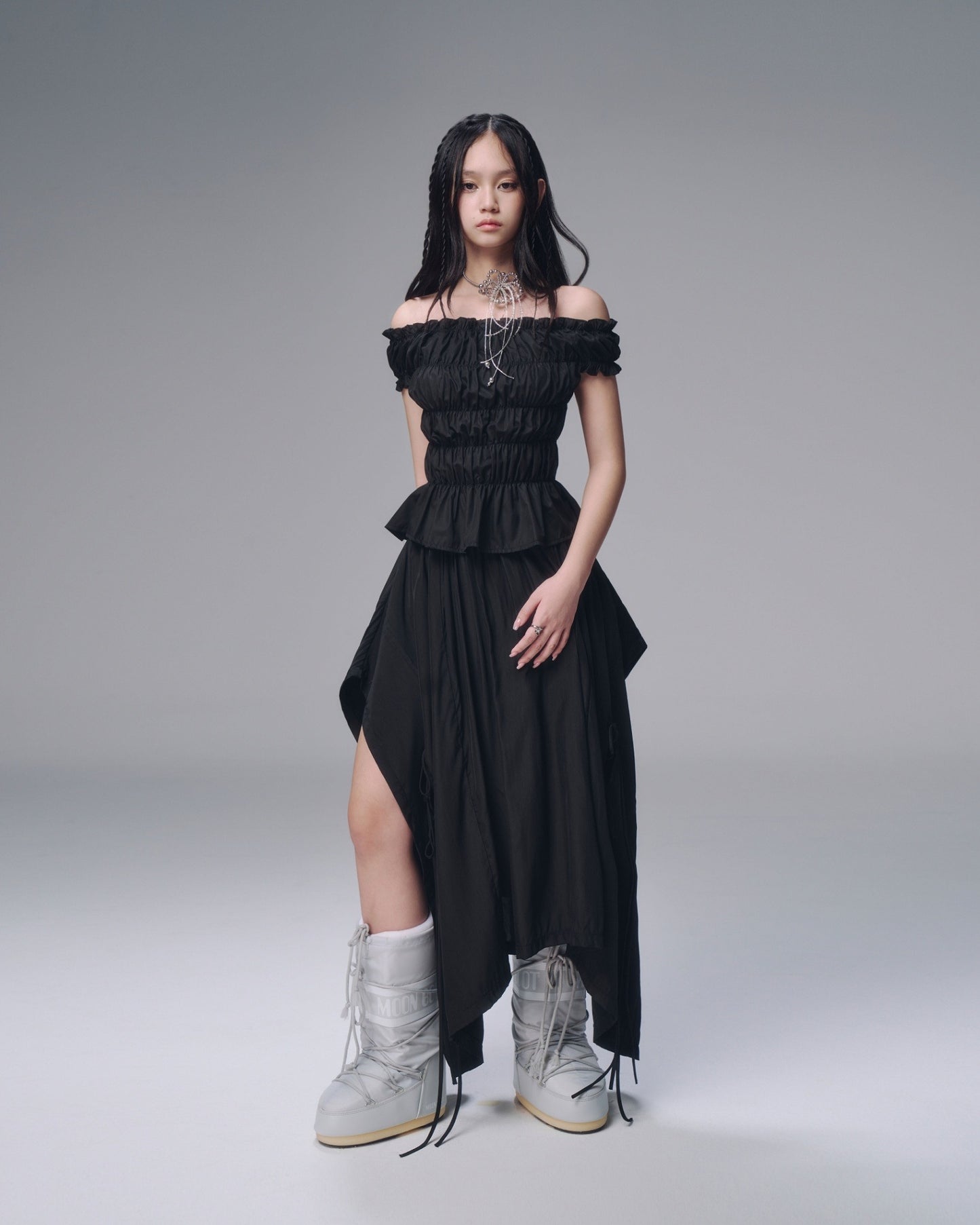 【BUNNYHILL CONCEPT】DAWSEY TOP (BLACK)