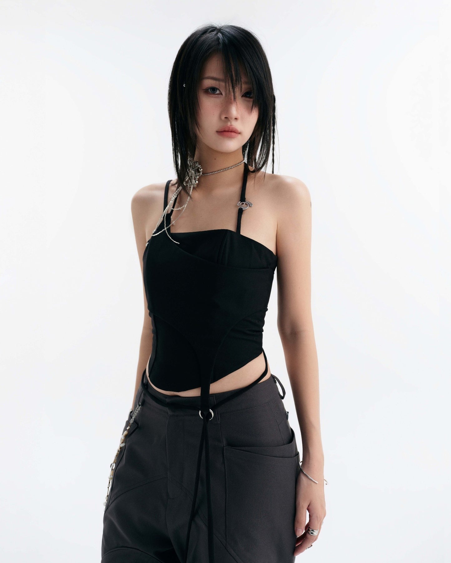 【BUNNYHILL CONCEPT】LULLABY HALTER TOP (BLACK)
