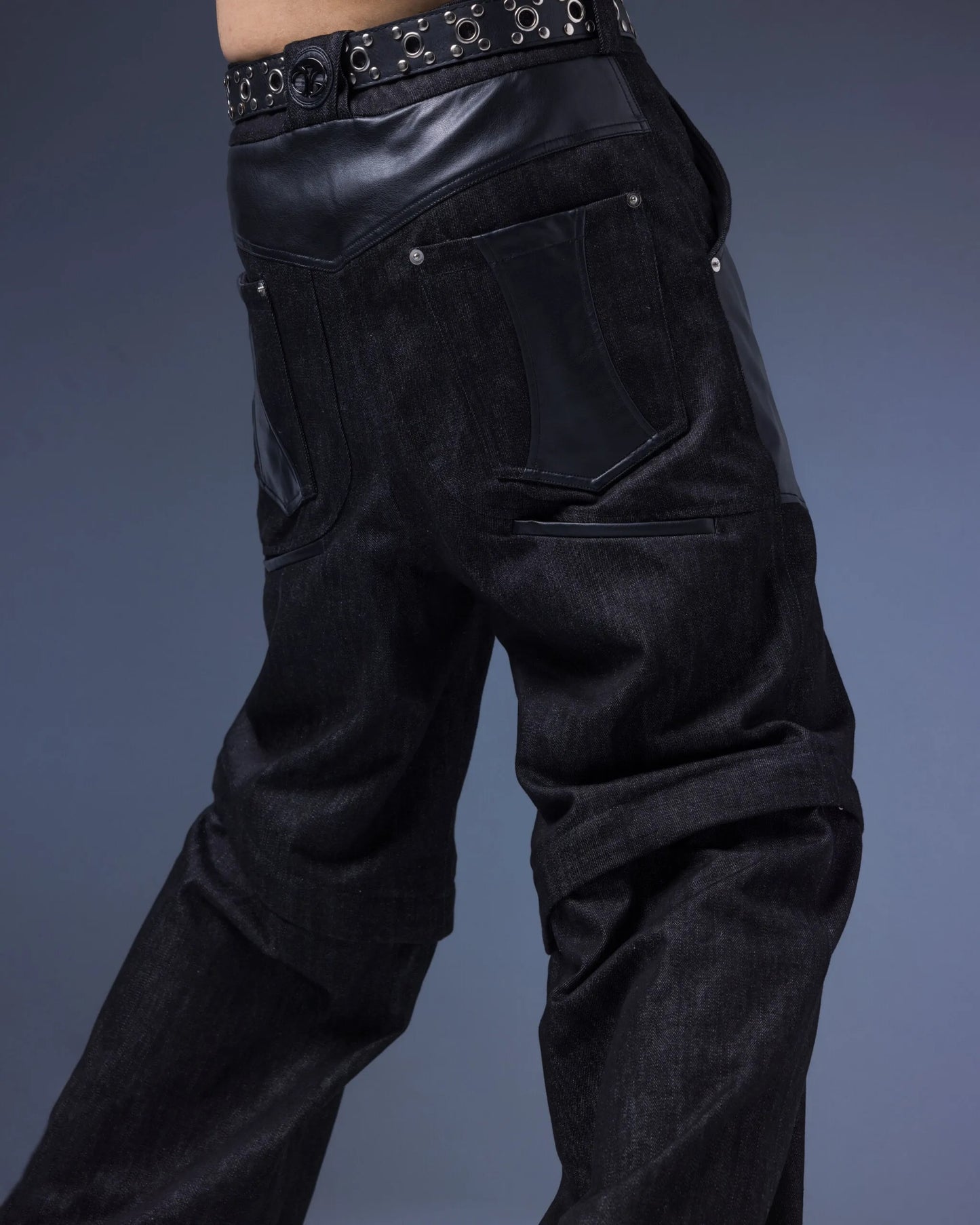【JIMMY GUTSON】Evolution – Membranous Wing Paneled Wide Denim(black/Leather Spliced)
