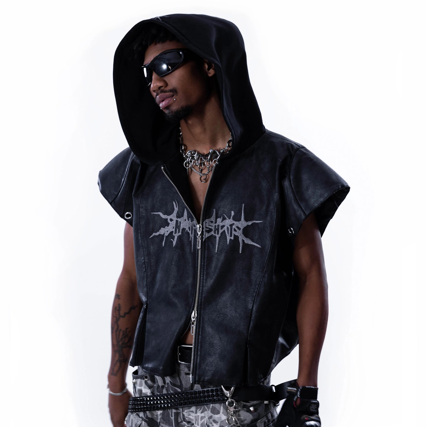 【SATSUN NIGHT】<it n0t black white> LEATHER VEST - BLACK</it>