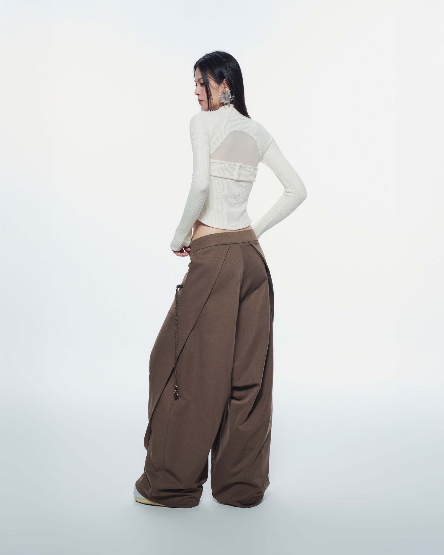 【BUNNYHILL CONCEPT】ARCHER PANTS (BROWN)