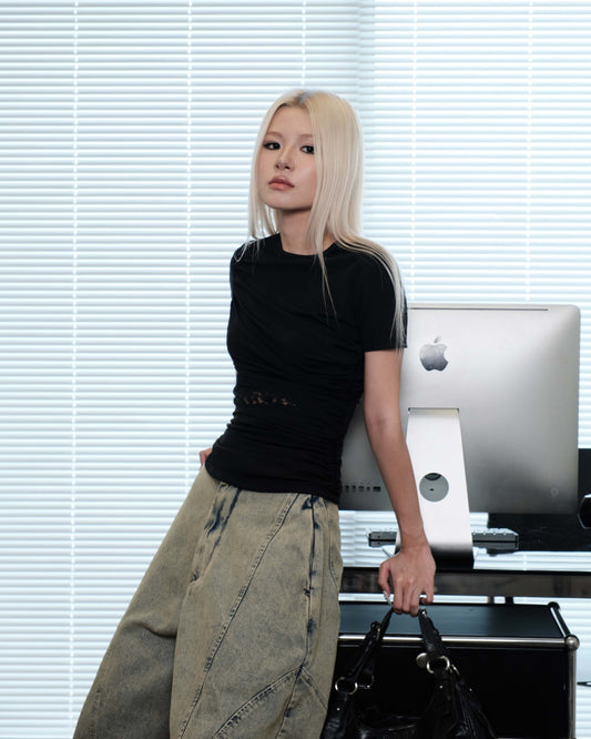 【BUNNYHILL CONCEPT】RAE LACE PANEL TOP (BLACK)