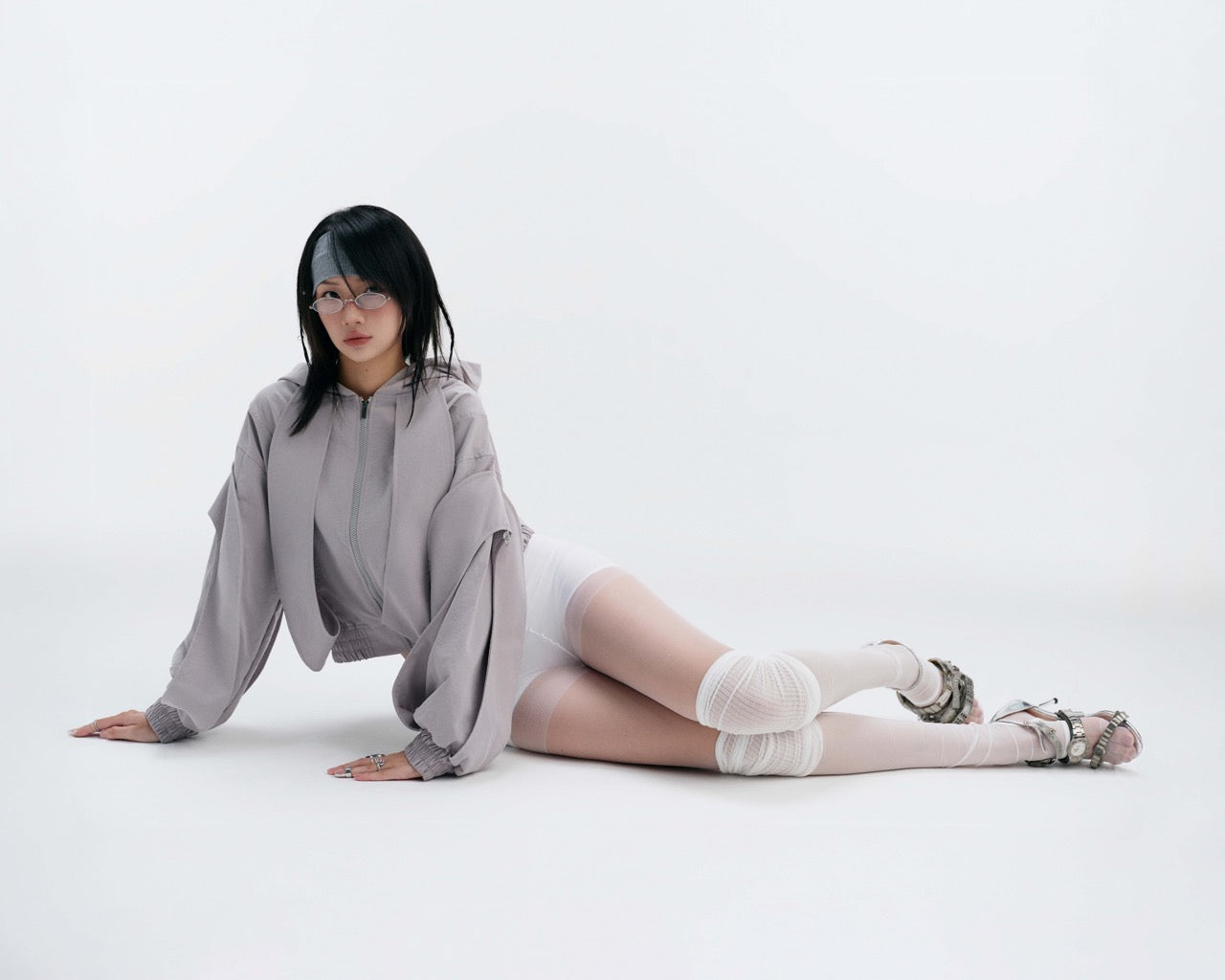 【BUNNYHILL CONCEPT】BLUEBELL JACKET "藍鈴花" 解構短版外套