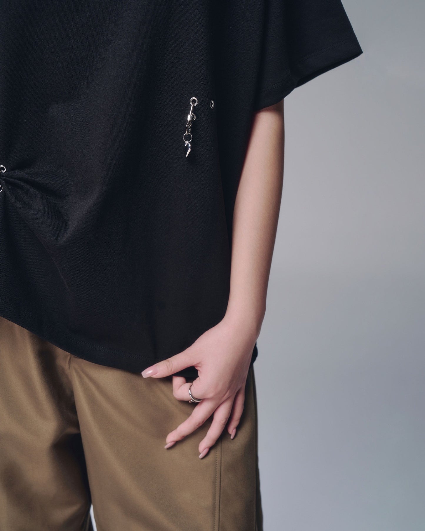 【BUNNYHILL CONCEPT】BUNNY CHARM VER. SHIRT (BLACK)