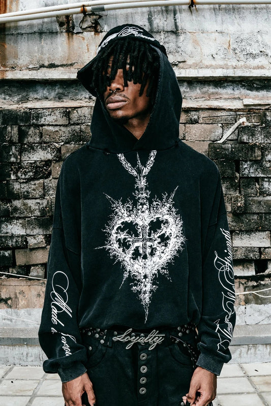 【THOUGHT WE FRIENDS】"Alis" Printed Necklace Hoodie in Washed Black