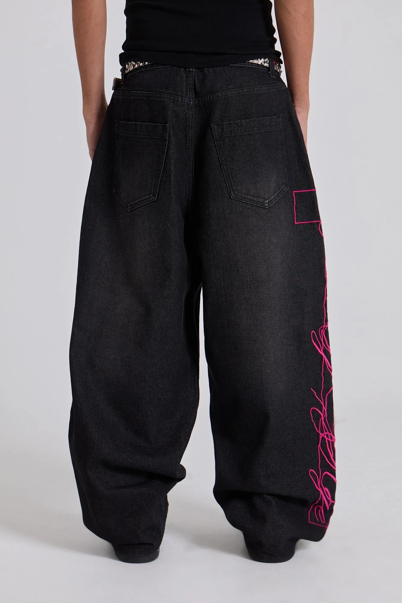 Super Baggy Washed Black Pink Embroidered Retro Jeans