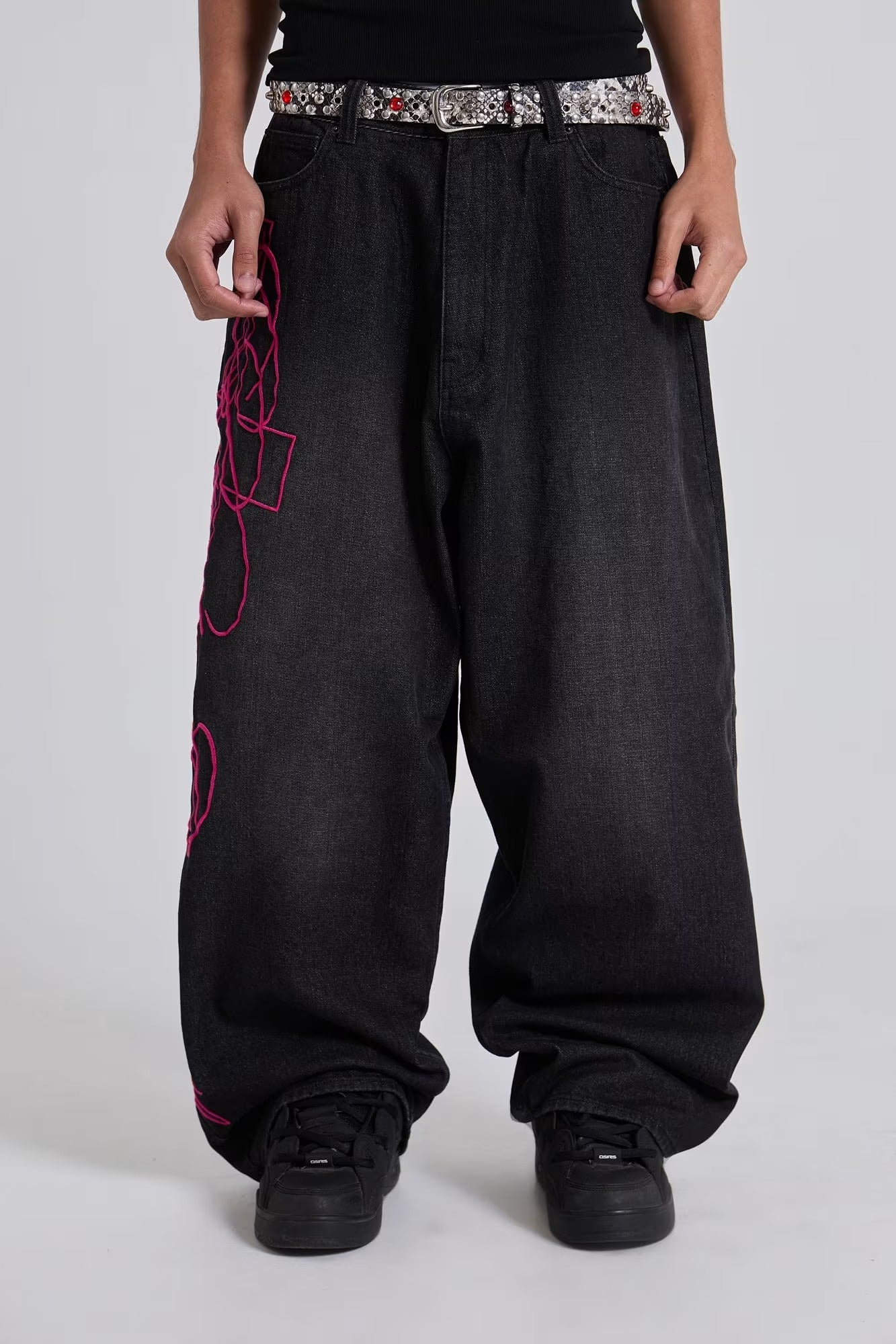 Super Baggy Washed Black Pink Embroidered Retro Jeans