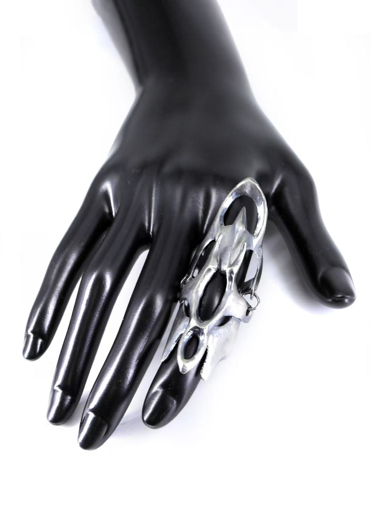 脊壑 BLACK