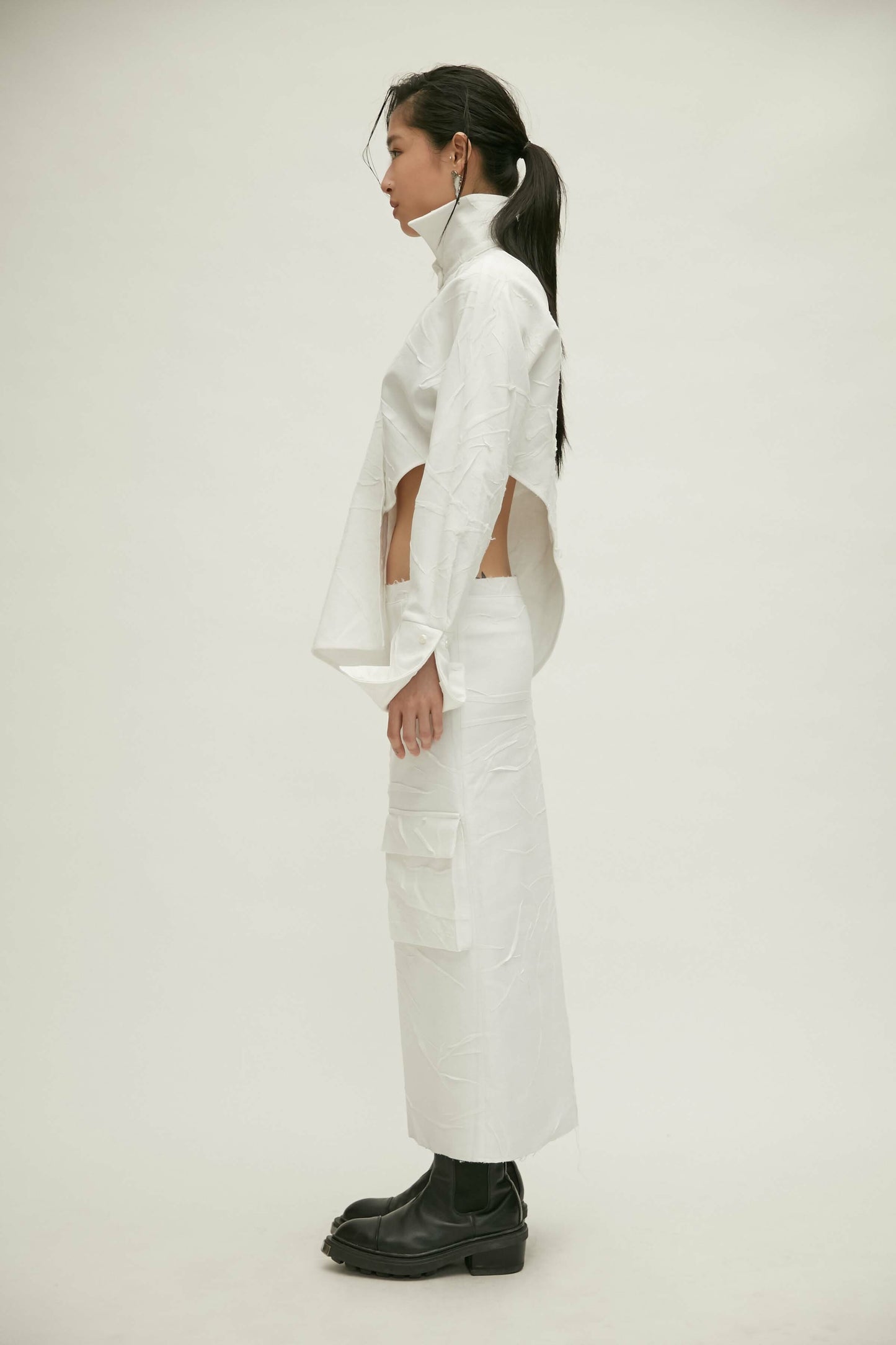【JENN LEE】  Creased Low Rise Skirt (White)
